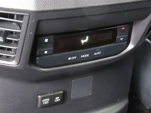 Used 2026 Toyota Sequoia SR5 w/ TRD Off-Road Package AWD/4WD image 39
