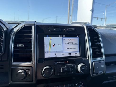 Used 2019 Ford F150 XLT w/ Equipment Group 302A Luxury image 15