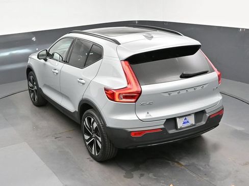 Used 2024 Volvo XC40 B5 Plus w/ Climate Package AWD/4WD image 47