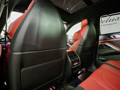 Used 2022 BMW X6 M Competition xDrive w/ Competition Package image 24