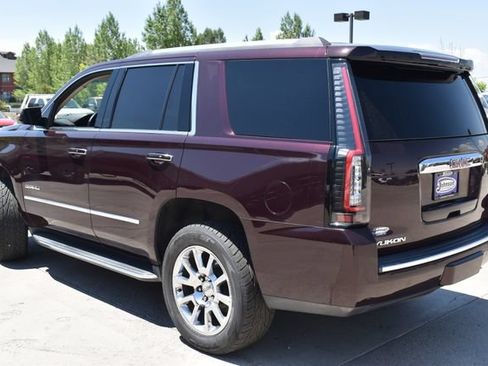 Used 2017 GMC Yukon Denali w/ Open Road Package AWD/4WD image 10