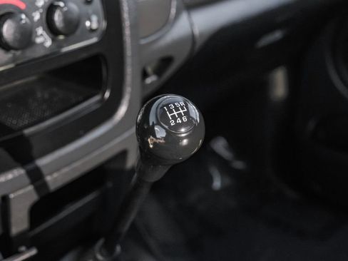 Used 2003 Dodge Ram 2500 Truck SLT image 21