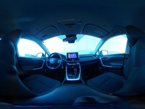 Used 2025 Toyota RAV4 LE image 38