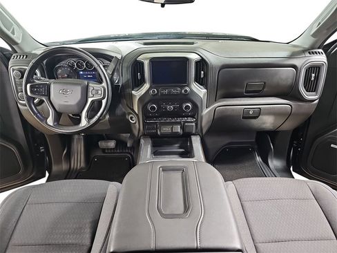 Certified 2021 Chevrolet Silverado 1500 LT Trail Boss w/ Convenience Package II image 11