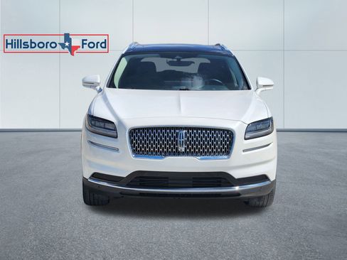 Used 2021 Lincoln Nautilus Reserve w/ Equipment Group 201A image 2