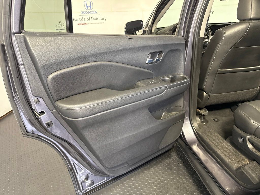 Used 2021 Honda Pilot EX-L image 11