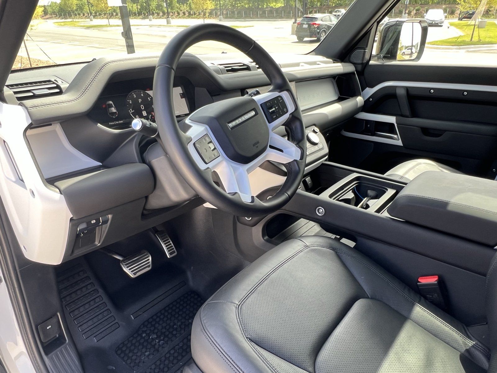 Used 2024 Land Rover Defender 110 S AWD/4WD image 16