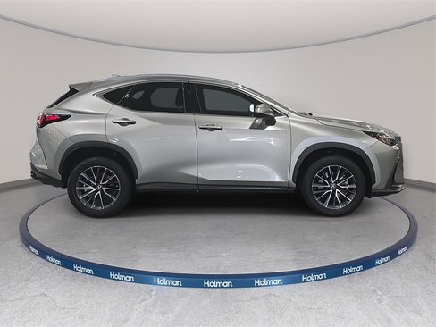Used 2022 Lexus NX 350 AWD w/ Premium Package image 5