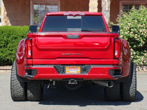 Used 2023 GMC Sierra 3500 Denali w/ Denali Ultimate Package image 8
