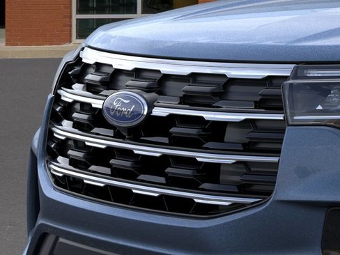 New 2026 Ford Explorer Active w/ Active Comfort Package RWD image 17