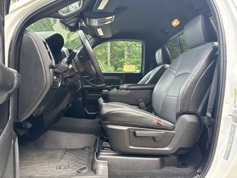 Used 2025 RAM 2500 Tradesman AWD/4WD image 30