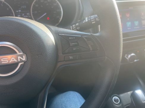 Used 2023 Nissan Kicks S image 39