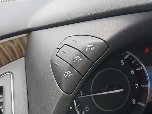 Used 2018 Nissan Armada Platinum w/ Captain Seat Package AWD/4WD image 19