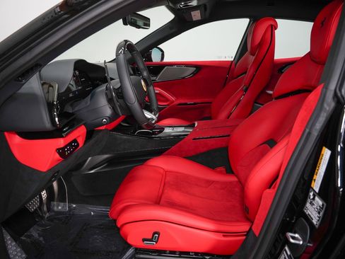Used 2026 Ferrari Purosangue AWD/4WD image 45