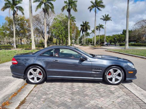 Used 2009 Mercedes-Benz SL 550 image 41