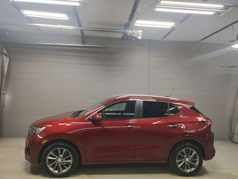 Used 2023 Buick Encore GX Select w/ Sport Touring Package FWD image 17