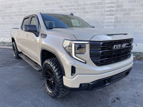 Used 2023 GMC Sierra 1500 Elevation image 5