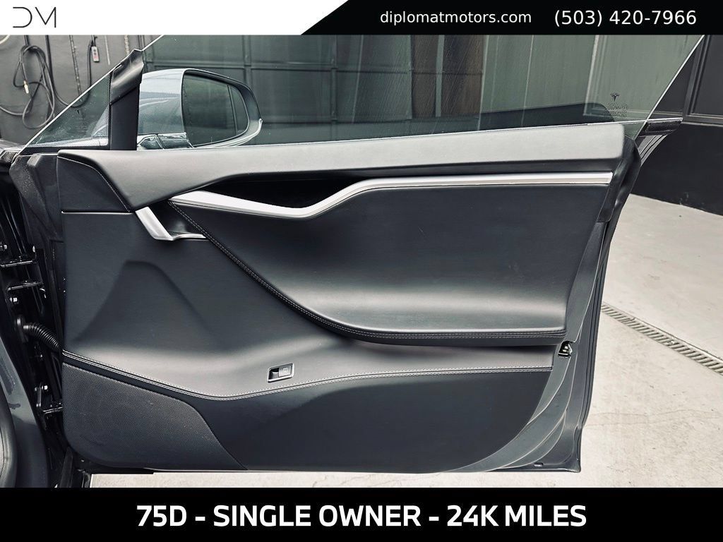 Used 2017 Tesla Model S 75D AWD/4WD image 26