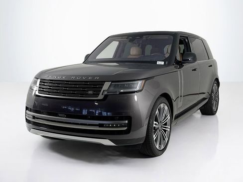 Used 2023 Land Rover Range Rover Long Wheelbase SE AWD/4WD image 1