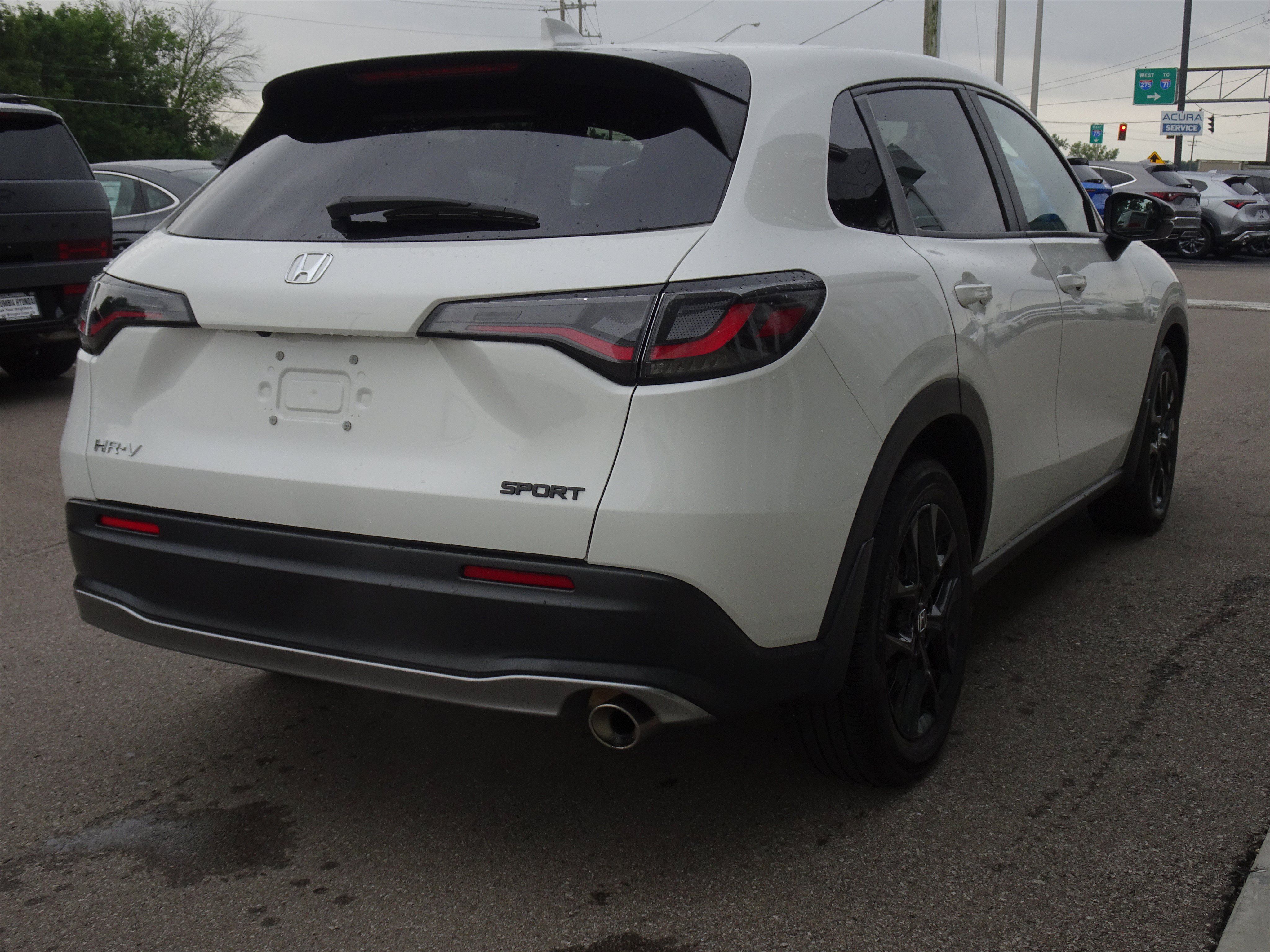 Used 2024 Honda HR-V Sport image 5