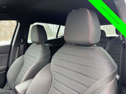 Used 2024 Dodge Hornet GT w/ GT Blacktop Package image 6