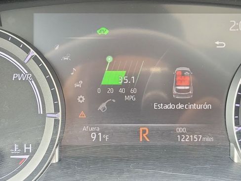 Used 2023 Toyota Highlander XLE FWD image 13