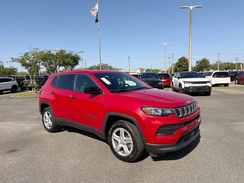 Used 2023 Jeep Compass Sport AWD/4WD image 1