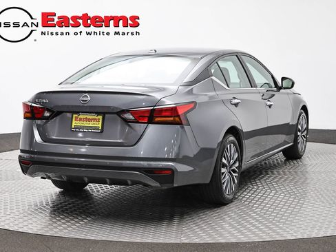 Used 2025 Nissan Altima 2.5 SV FWD image 5