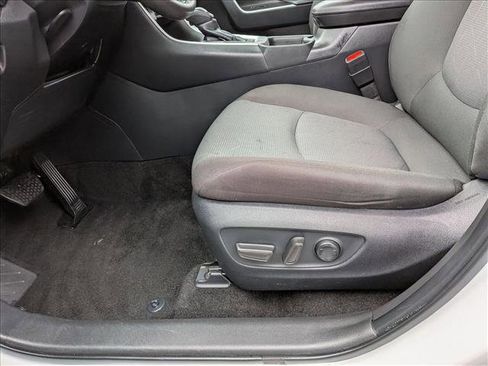 Used 2025 Toyota RAV4 XLE image 14