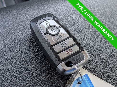 Certified 2022 Ford Expedition Max XLT image 36