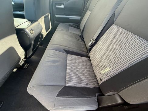 Used 2016 Toyota Tundra SR5 w/ SR5 Upgrade Package image 29