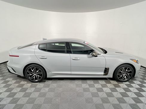 Certified 2023 Kia Stinger GT-Line image 2