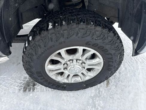 Used 2018 RAM 2500 Laramie AWD/4WD image 46