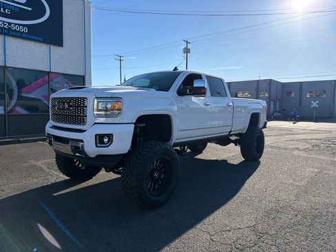 Used 2018 GMC Sierra 3500 SLT w/ Duramax Plus Package AWD/4WD image 1