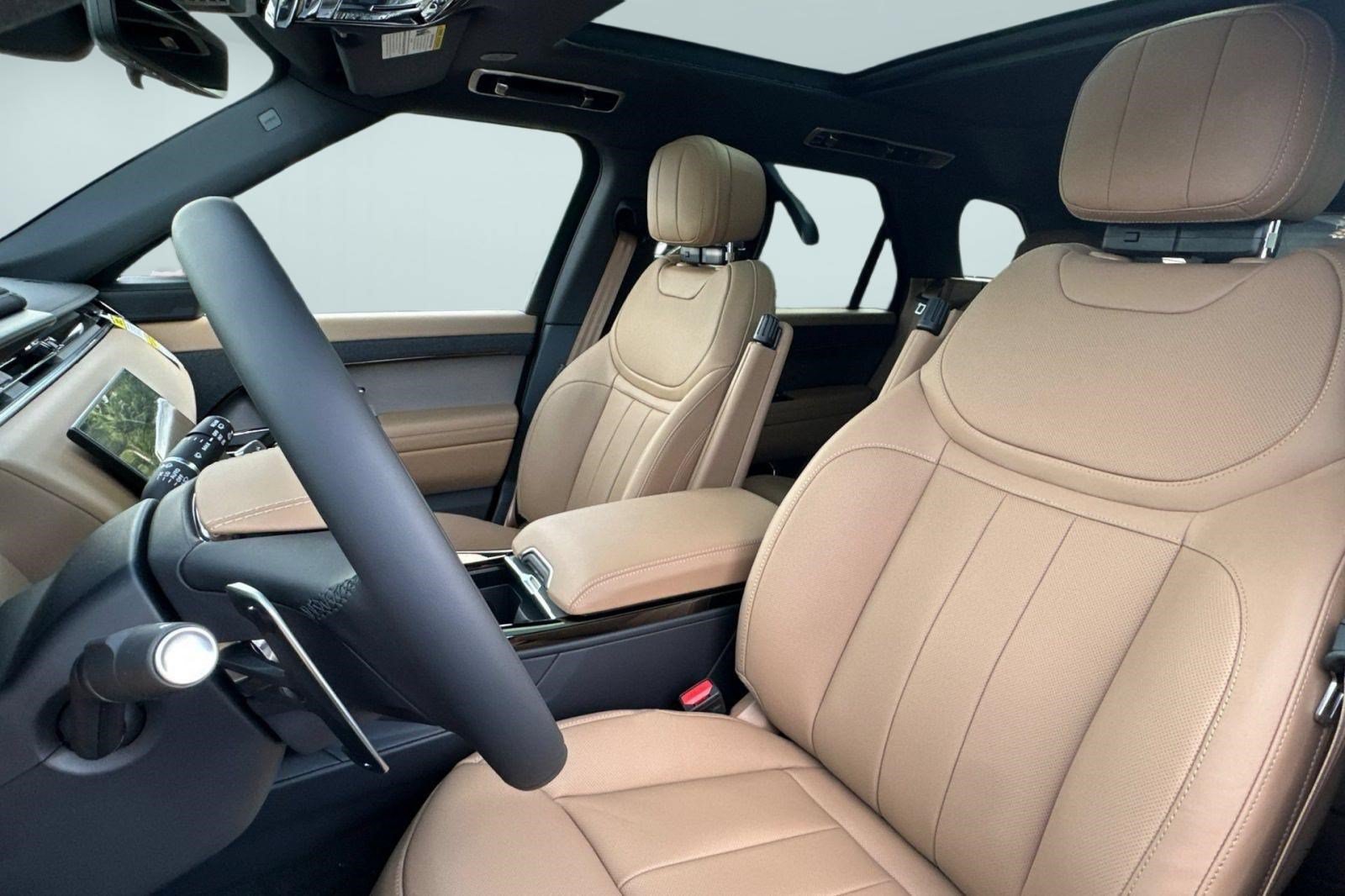 New 2026 Land Rover Range Rover Sport SE AWD/4WD image 5