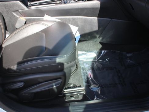 Used 2024 Jeep Compass Limited image 31