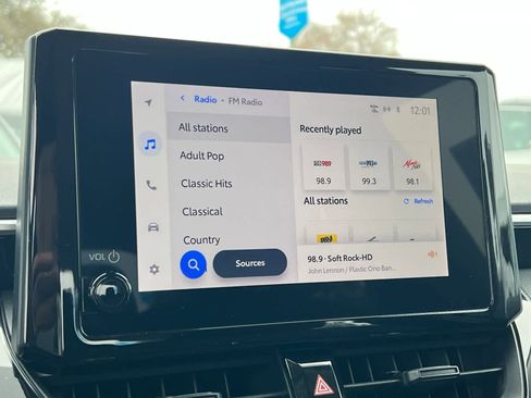 Used 2024 Toyota Corolla LE image 17