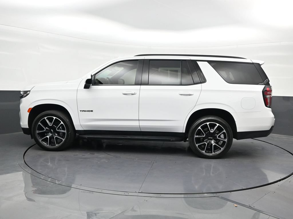 Used 2024 Chevrolet Tahoe RST RWD image 2