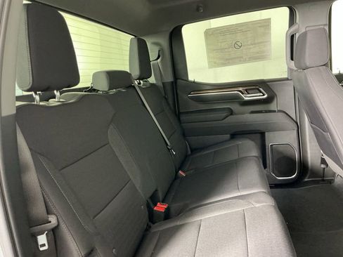 Used 2023 Chevrolet Silverado 1500 Custom Trail Boss w/ LPO, Dark Essentials Package AWD/4WD image 8