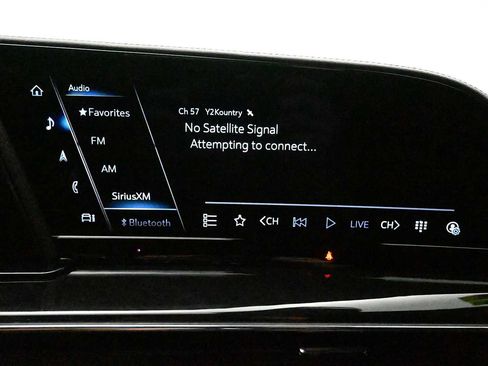 Used 2024 Cadillac Escalade Sport Platinum w/ LPO, ONYX Package AWD/4WD image 15