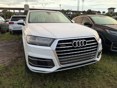Used 2017 Audi Q7 2.0T Premium Plus w/ Premium Plus Package AWD/4WD image 5