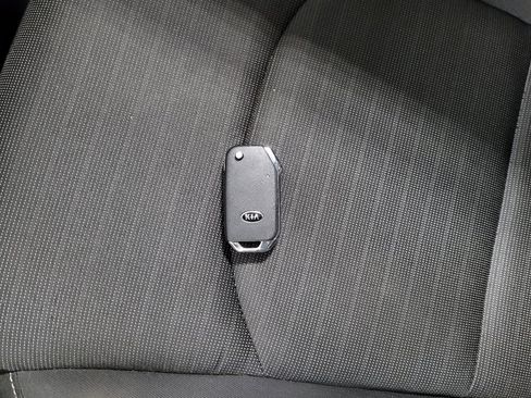 Used 2019 Kia Forte S FWD image 32