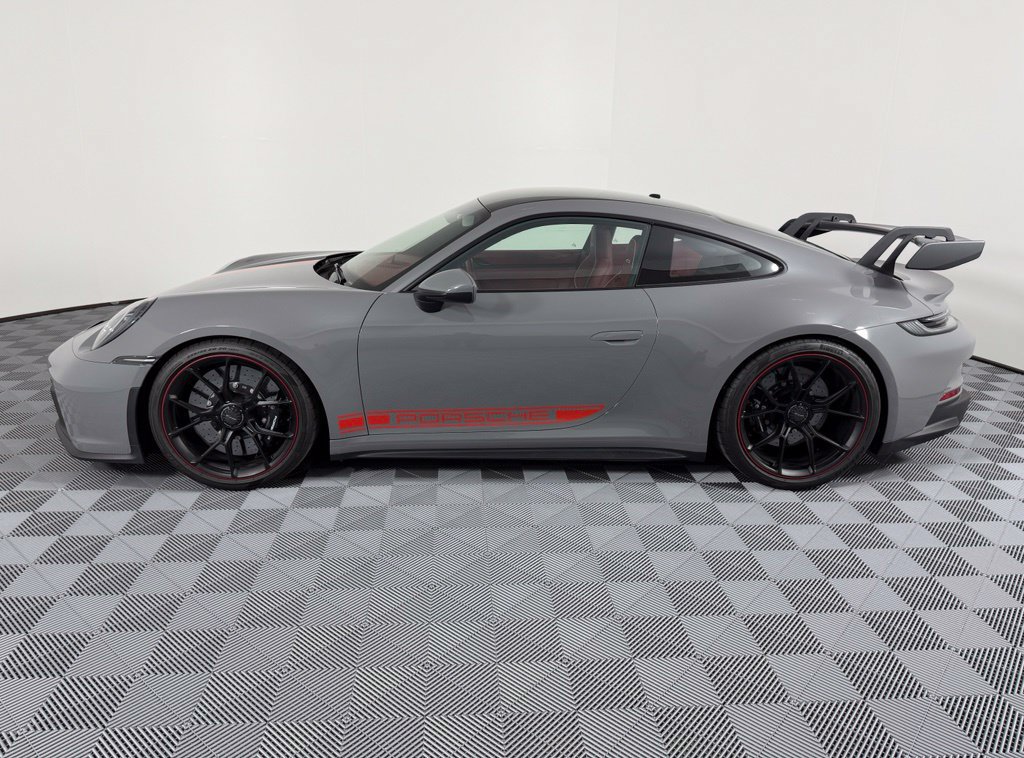 Certified 2022 Porsche 911 GT3 RWD image 2