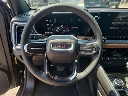 New 2026 GMC Canyon AT4 w/ AT4 Premium Package AWD/4WD image 23