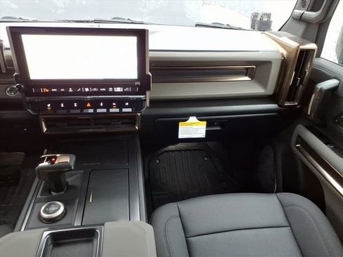 Used 2024 GMC Hummer EV 3X w/ Extreme Off-Road Package AWD/4WD image 21