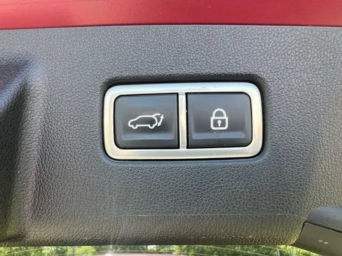 Used 2022 Kia Sorento EX w/ Panoramic Sunroof Package FWD image 28
