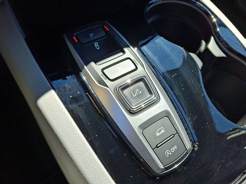 Used 2019 Honda Pilot Touring image 18