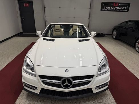 Used 2016 Mercedes-Benz SLK 350 image 7