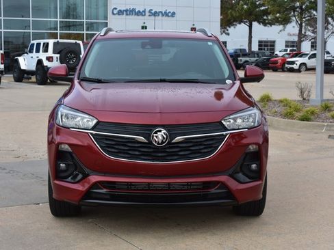 Used 2021 Buick Encore GX Select w/ Advanced Technology Package image 2