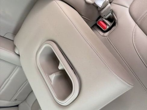 Used 2017 Honda CR-V EX-L image 14